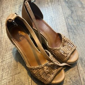 Mix No. 6 Tan Woven Wedges